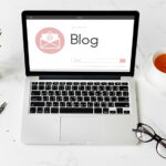 Online Message Blog Chat